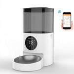 PAWZINA 4.5-liter automatic cat feeder shown from the front